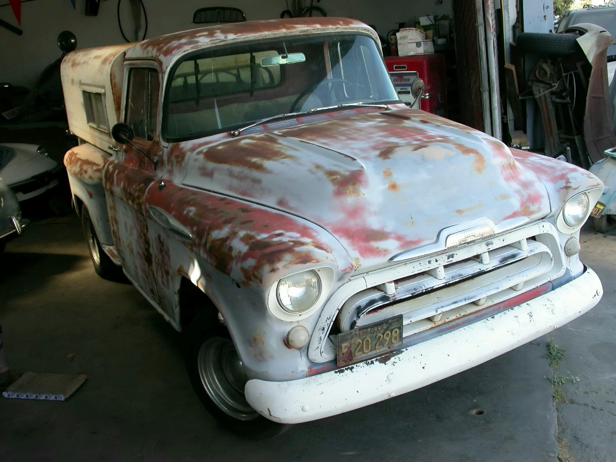 1957 Chevrolet 3100 Image 2